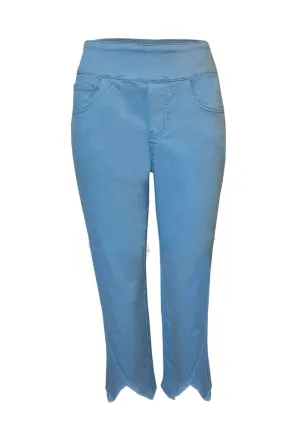Pull On Frayed Capri