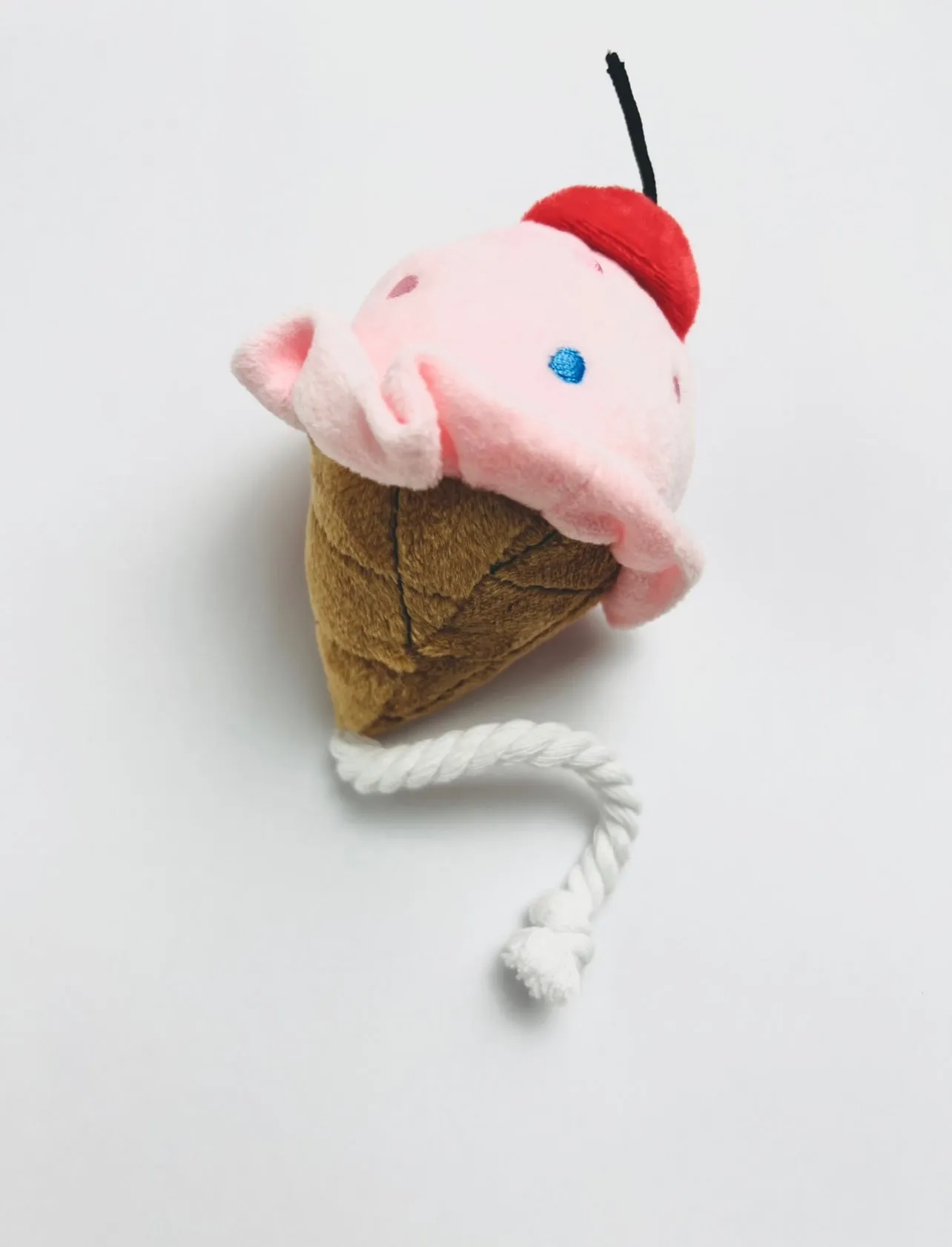 Squeaky Plush Dog Toys, Teeth Grinding & Training - Ice Cream